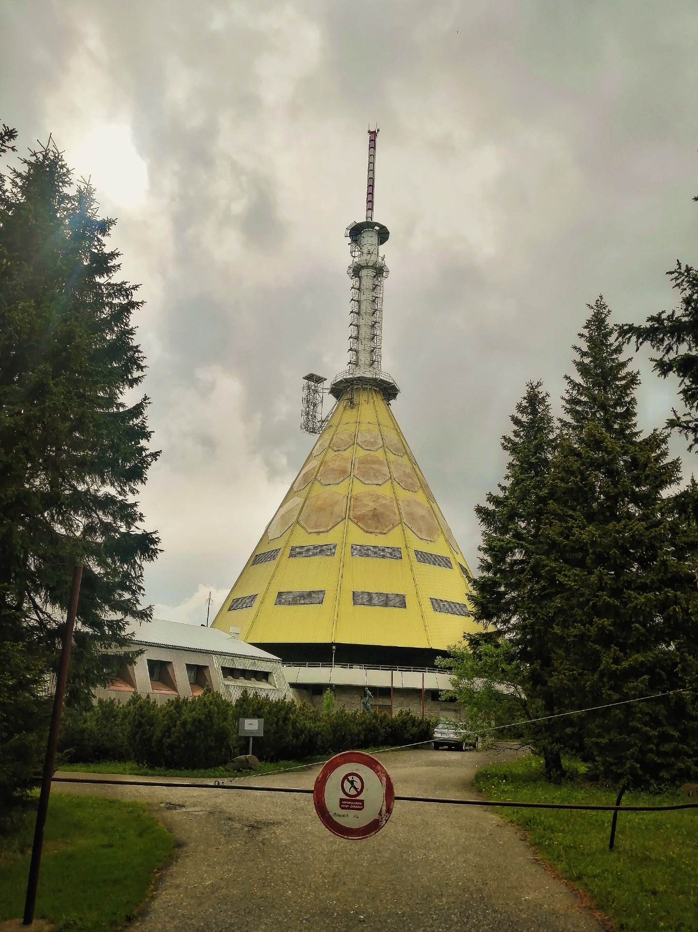 Vysílač Černé hory